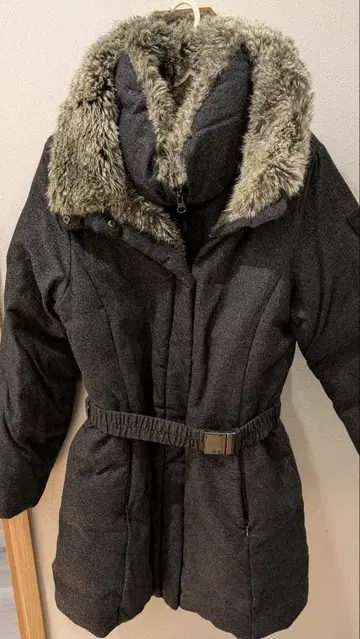 [ THE NORTH FACE ] 다크 그레이 다운 자켓 L 사이즈