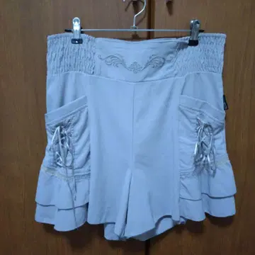 오즈 오네스트 프릴 큐롯 팬츠