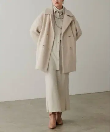 랄루타 샤기 미들 코트