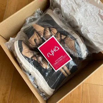 새상품 라이카 신발 부츠