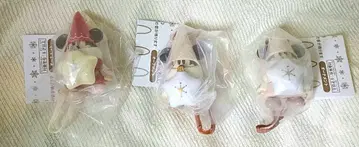 캡슐 토이 3개 릴린린 디즈니 크리스마스 2025 빨간색 베이지 x 2