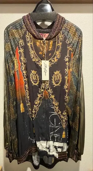 미사용 새상품 쉐어 스피릿 스카잔 S