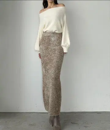 베이지 슬릿 타이트 스커트 라메