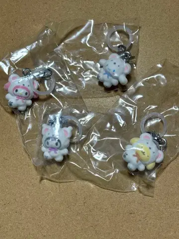 산리오 캐릭터즈 포근포근 스노우 메지루시 액세서리