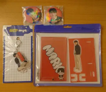 NCT 마크xyz 팝업 스토어 아크릴 스탠드, 아크릴 키링, 캔뱃지