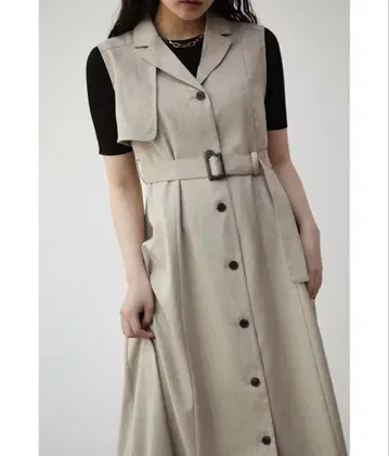 베이지 원피스 S 사이즈