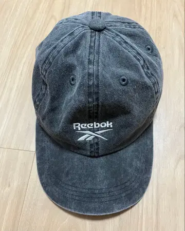 새상품급 [ Reebok ] 캡