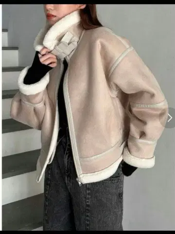 dazzlin 보아 컴팩트 숏 블루종 아우터