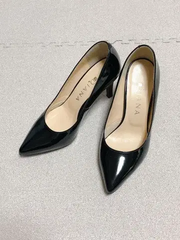 DIANA 다이애나 펌프스