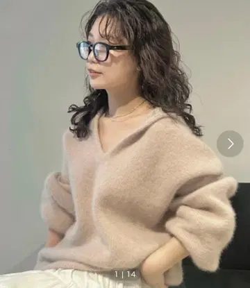 니트 스웨터 긴팔 베이지