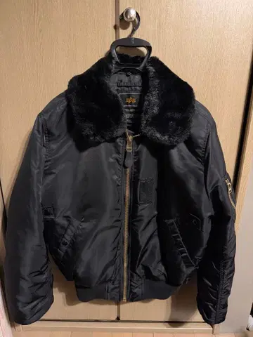 Alpha industries B-15 사이즈 S ma-1