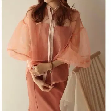 mideal 오간자 시어 블라우스