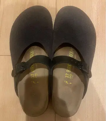 Birkenstock 블랙 보스턴 샌들 37