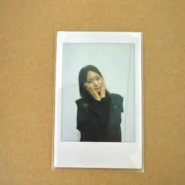 세리자와 유우 폴라로이드