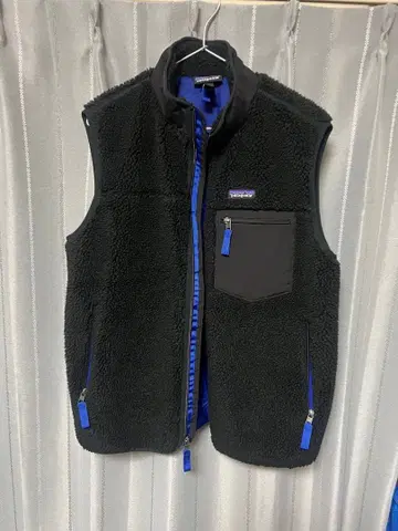 파타고니아 클래식 레트로x 베스트 M 블랙/블루