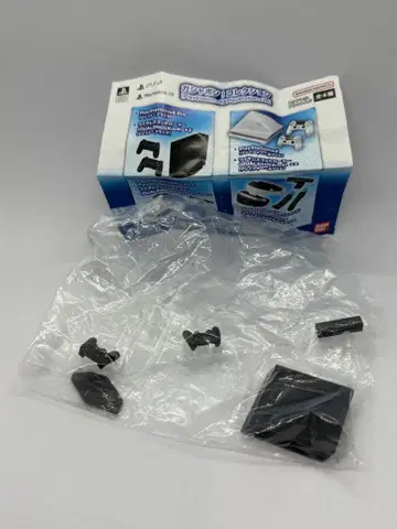 플레이스테이션 4 가챠 피규어