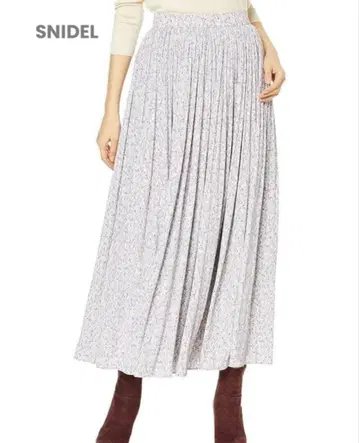 SNIDEL 스나이델 바리에 프린트 랜덤 플리츠 스커트