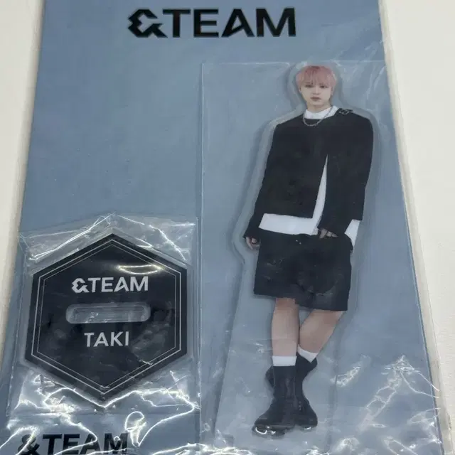 앤팀 아크릴 스탠드  타키