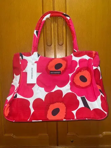 미사용 새상품 marimekko 우니코 빨간색 숄더 토트백