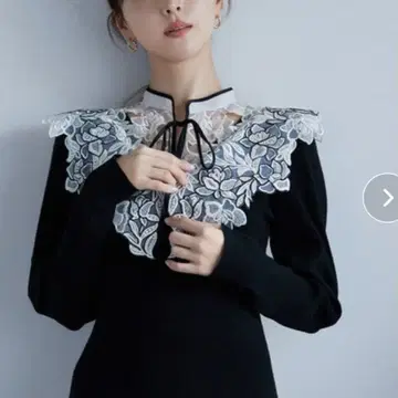 자수 칼라 도킹 원피스 snidel 블랙 새상품급