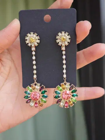 컬러풀 플라워 모티브 롱 귀걸이