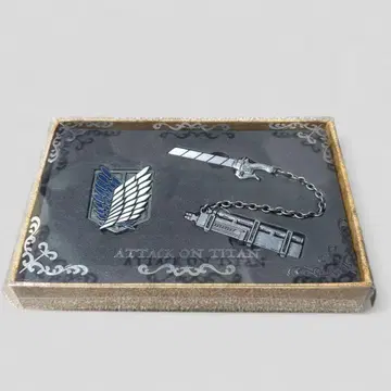 진격의 거인 USJ 조사병단 입체 기동 장치 핀 배지 세트 유니버셜