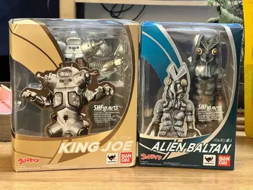 S.H. 피규아트 발탄 성인 & 킹 조 괴수 세트