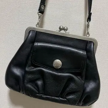 폴앤조 천연 가죽 가마구치 백