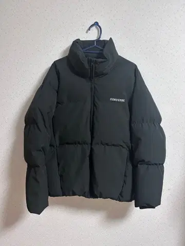 CONVERSE 블랙 다운 자켓