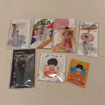 오리야마 나오 아크릴 스탠드 & 캔뱃지 세트