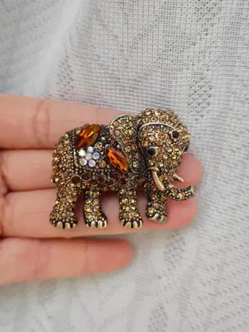코끼리 브로치 스톤 장식