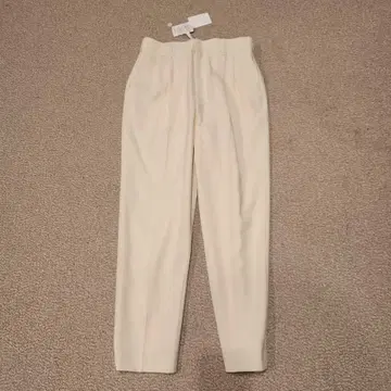 미사용 새상품 언타이틀 사이즈 2 팬츠