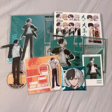 WINDBREAKER 사쿠라 하루카 아크릴 스탠드 캔뱃지 세트 판매