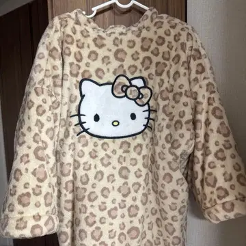 새상품 한텐 짱짱코 M~L 사이즈 키티 룸웨어 보아