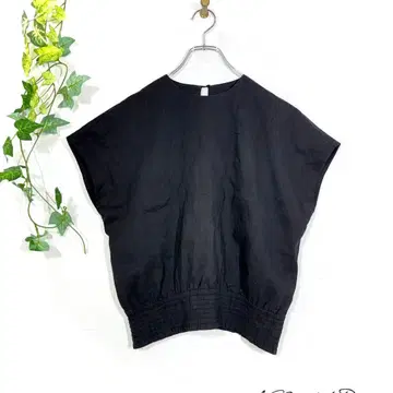 Mila Owen (F) 프렌치 슬리브 개더 절개 블라우스