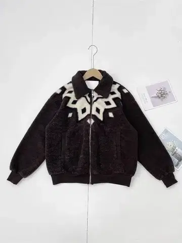 다크 브라운 플리스 자켓