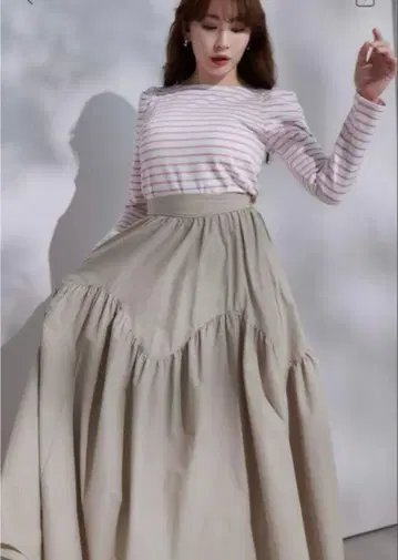 Herlipto Round Tiered Long Skirt