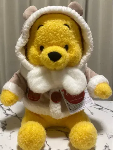 택 포함 새상품 푸우 봉제 인형 디즈니 크리스마스 2025