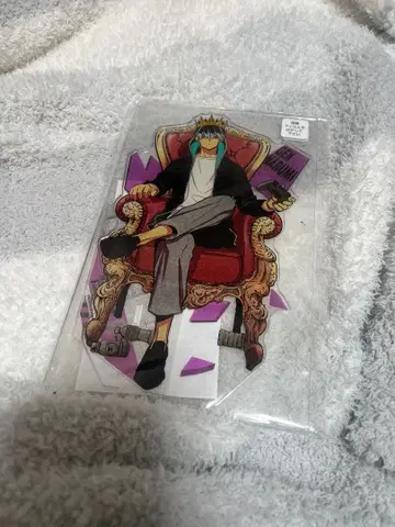 괴수 8호 아크릴 MEGA 피규어 나루미 겐