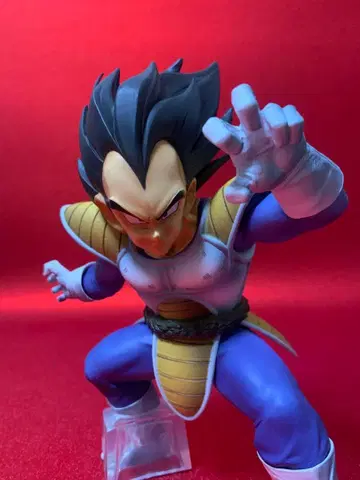 드래곤볼 베지터 피규어