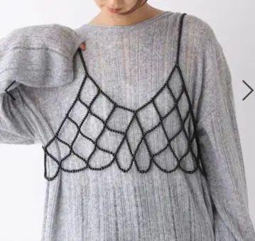 인터넷 짜임 비즈 뷔스티에 블랙