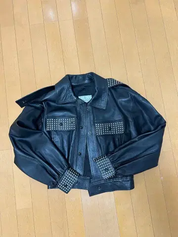 y2k 스터드 장식 가죽 자켓