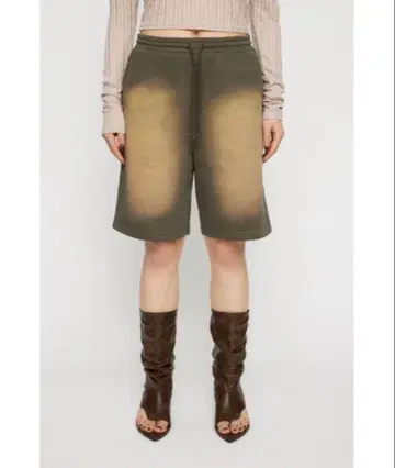 laguagem WASH MIDDLE 하프 팬츠