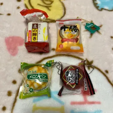 가챠가챠 빵 스퀴즈 세트