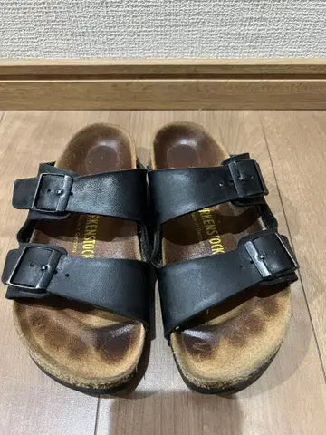 Birkenstock 블랙 샌들 36