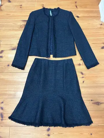 새상품급 ANAYI 38 트위드 스커트 수트 네이비