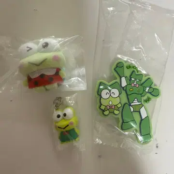 케로케로케로피 푸치토모 메지루시 액세서리 키링 산리오