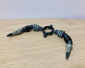 다이아클론: 와루다레이더 버그 헤드/다리 부품 B