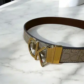 Calvin Klein 가죽 벨트