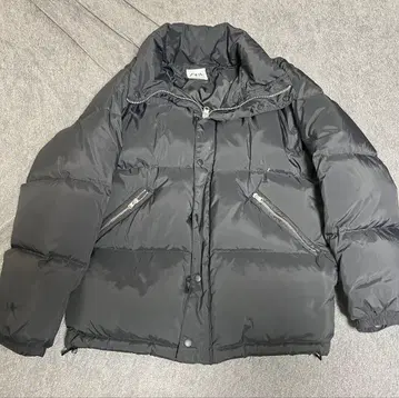 [ 컨디션 최상 ] ZARA 다운 자켓 남성용 M 블랙